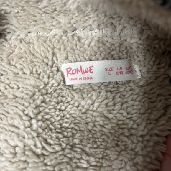 warm sweater cover up - Picture 2 of 2